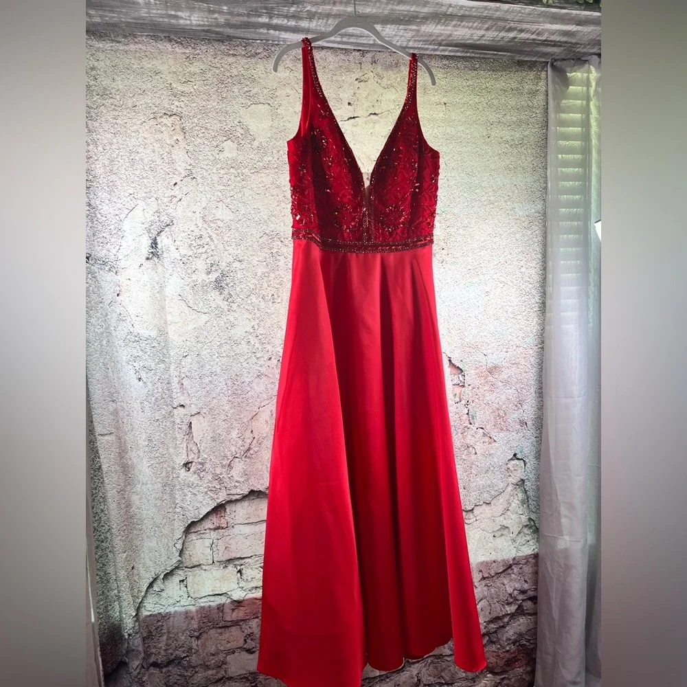 Sherri Hill red prom dress ball gown dress size 18 Elegant Red Evening Gown A72 - Picture 1 of 7
